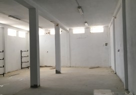 A VENDRE LOCAL 1090 M2 R+1 RAOUED