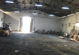A LOUER 2 LOCAUX 1820 M2 TUN OUEST