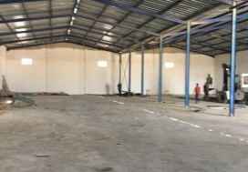 A LOUER DEPOT CHARP 1200 M2 TUNIS SUD