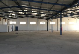 A VENDRE LOCAL INDUSTR 3000 M2 JBEL OUST