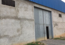 A LOUER LOCAL CHARP 1200 M2 JEBEL OUST