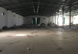 A LOUER DEPOT 2400 M2 JEBEL OUST
