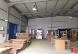 A VENDRE LOCAL 657/1250 M2 TU SUD