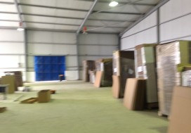 A VENDRE LOCAL 657/1250 M2 TU SUD