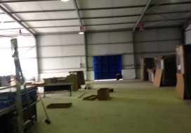A VENDRE LOCAL 657/1250 M2 TU SUD