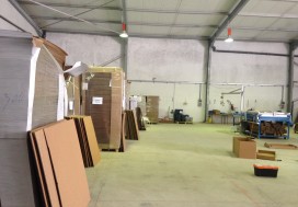 A VENDRE LOCAL 657/1250 M2 TU SUD