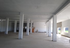 A LOUER LOCAL 1000 M2 EN ETAGE A MGHIRA