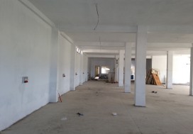 A LOUER LOCAL 1000 M2 EN ETAGE A MGHIRA