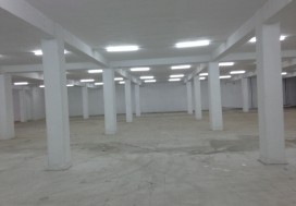 A LOUER CHARGUIA 6000 M2