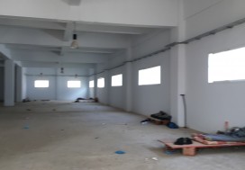 A LOUER LOCAL INDUSTR 2004 M2 TUN SUD