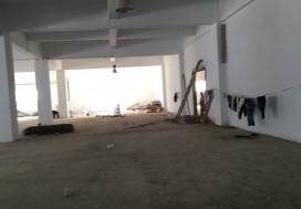 A LOUER LOCAL INDUSTR 2004 M2 TUN SUD