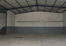 A LOUER DEPOT 2600 M2 CHARP TUN OUEST