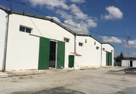 A LOUER DEPOT 2600 M2 CHARP TUN OUEST