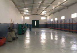 A LOUER DEPOT 2600 M2 CHARP TUN OUEST