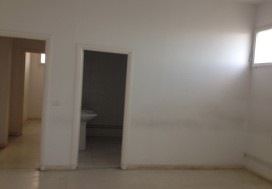 LOCAL ECOLE OU BUREAUX 2025 M2 ST GOBAIN