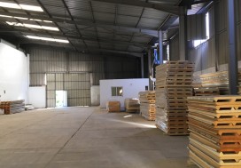 A LOUER 2 DEPOTS SEPAR 2200 M2 TUN OUEST