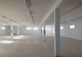 LOCAL ECOLE OU BUREAUX 2025 M2 ST GOBAIN