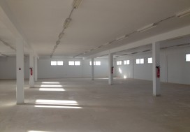 A LOUER LOCAL 1775 M2 A MEGRINE