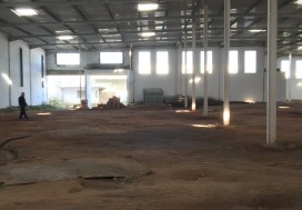 A LOUER LOCAL INDUSTR 3300 M2 TUN SUD