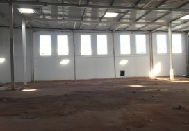 A LOUER LOCAL INDUSTR 3300 M2 TUN SUD