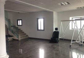 A LOUER LOCAL 1200 M2 TUNIS SUD