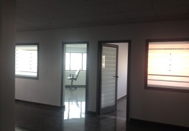 A LOUER LOCAL 1200 M2 TUNIS SUD