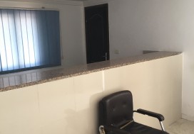 A LOUER DEPOT 630 M2 CHARGUIA