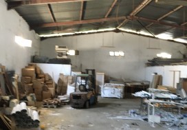 A LOUER DEPOT 630 M2 CHARGUIA