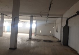A LOUER LOCAL 1300 M2 2 NIV BEN AROUS