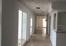 A LOUER ESPACE BUREAUX 1000 M2 CHARGUIA