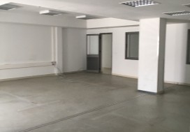 A LOUER PLATEAU BUREAUX 2000 M2 CHARGUIA