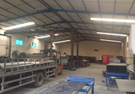 A LOUER DEPOT 1000 M2 TUN OUEST