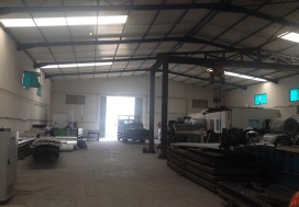 A LOUER DEPOT 1000 M2 TUN OUEST