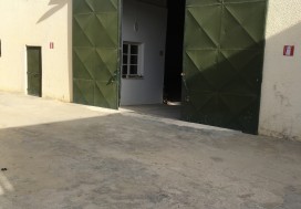 A LOUER LOCAL 2200 M2 CHARP ARIANA