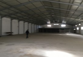A LOUER LOCAL 2200 M2 CHARP ARIANA