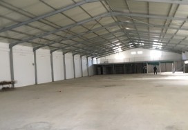 A LOUER LOCAL 2200 M2 CHARP ARIANA
