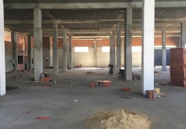 A LOUER LOCAL 1100 M2 DALLE TUNIS SUD