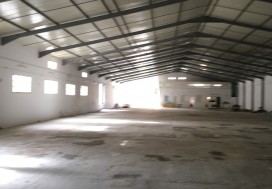 A LOUER LOCAL 2200 M2 CHARP ARIANA