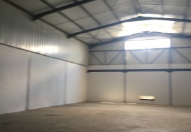 A LOUER LOCAL INDUSTR 1150 M2 TUN SUD