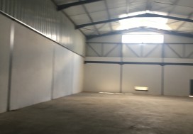 A LOUER LOCAL INDUSTR 1150 M2 TUN SUD