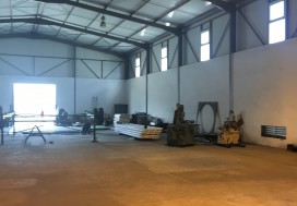 A LOUER LOCAL INDUSTR 1150 M2 TUN SUD