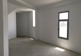 A LOUER LOCAL ECOLE 2050 M2 SOUKRA