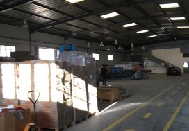 A LOUER LOCAL CHARP 1100 M2 TUN NORD