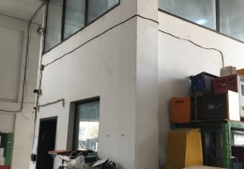 A VENDRE LOCAL 330/3500 TUN SUD