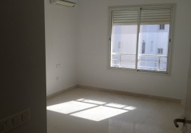 A VENDRE APPART NEUF S4 214 M2 ENNASR