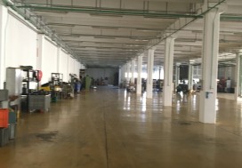 A LOUER LOCAL 7000 M2 RDC TUNIS OUEST