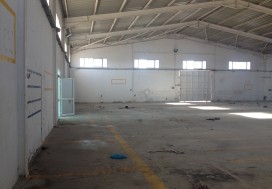A LOUER LOCAL INDUSTR 1900 M2 TUNIS SUD