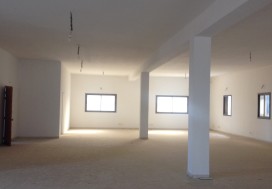 A LOUER LOCAL INDUSTR  800 M2 TUN SUD