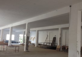 A LOUER LOCAL 3600 M2 CHARGUIA R+1