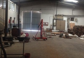 A VENDRE LOCAL INDUSTR 2200 M2 TUN SUD
